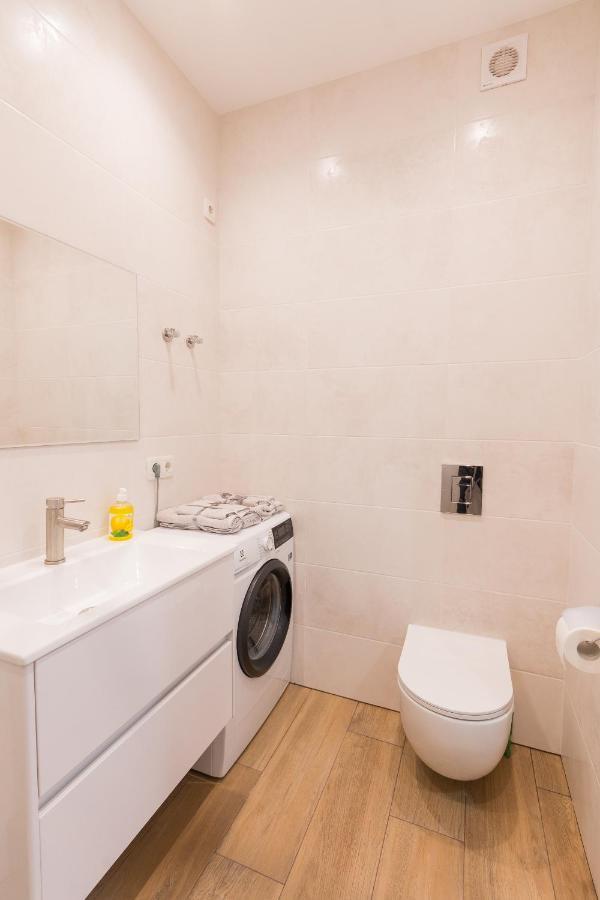אודסה Apartments near the sea מראה חיצוני תמונה